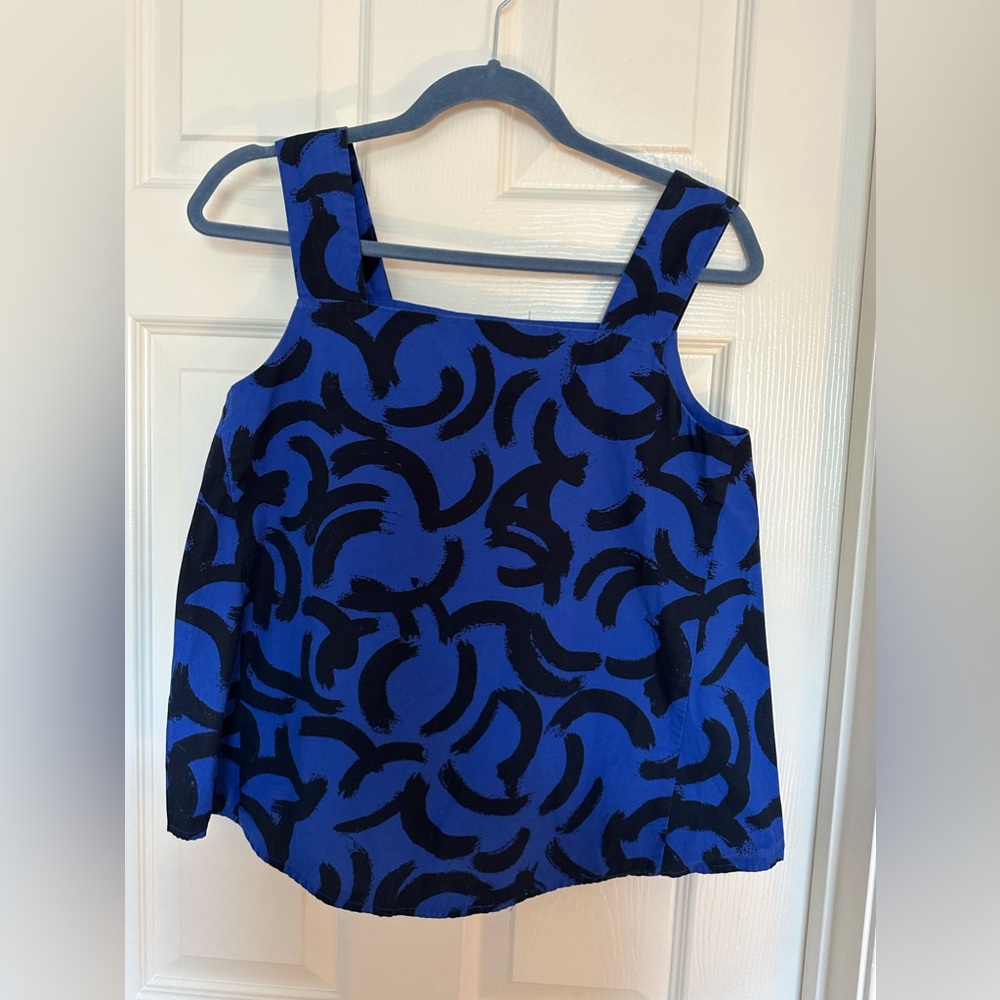 Gap Top